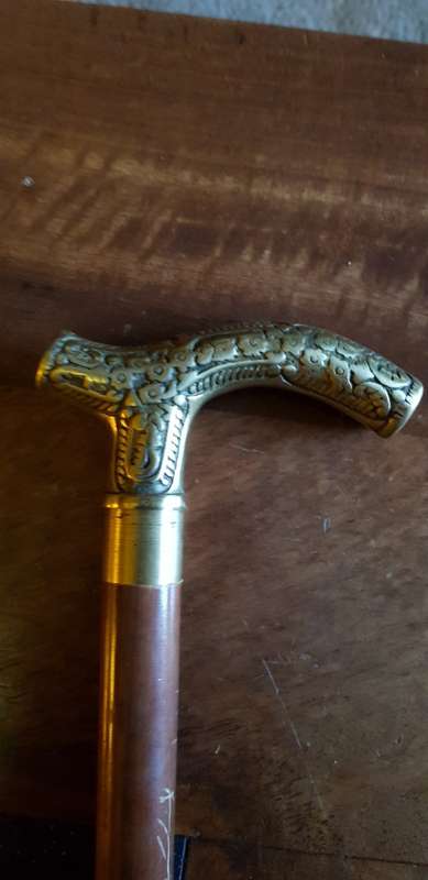 Beautiful  Vintage 4 Piece Brass Handled Walking Stick