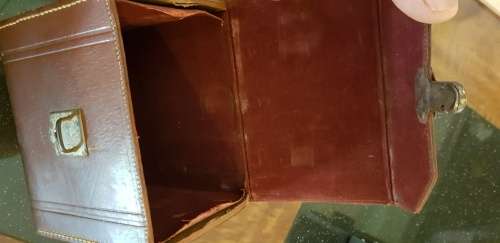 Antique Zeiss Ikon Camera plus original leather case
