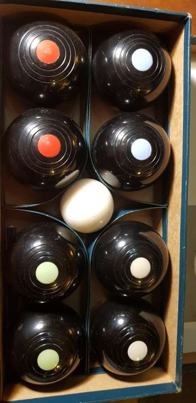 Vintage B&A Carpet Bowls in Original Box
