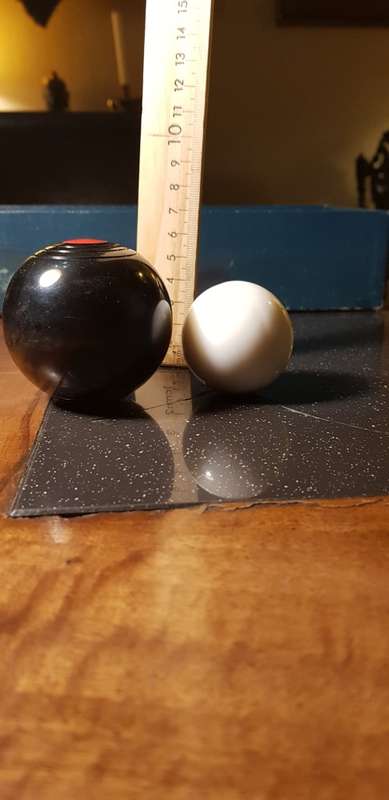 Vintage B&A Carpet Bowls in Original Box