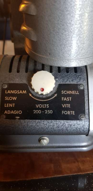 Vintage Moris 8 Junior Projector