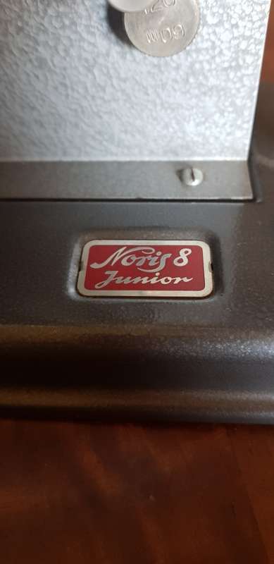 Vintage Moris 8 Junior Projector
