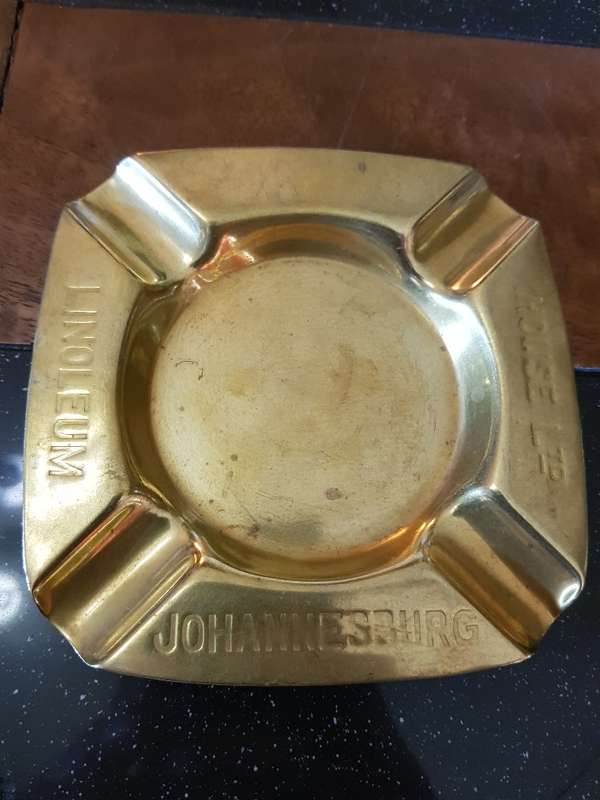 2 Vintage solid brass ashtrays