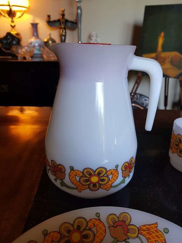Rare Vintage Schott Jena Glass decanter, 6 plates. 6 cups and saucers. Marked