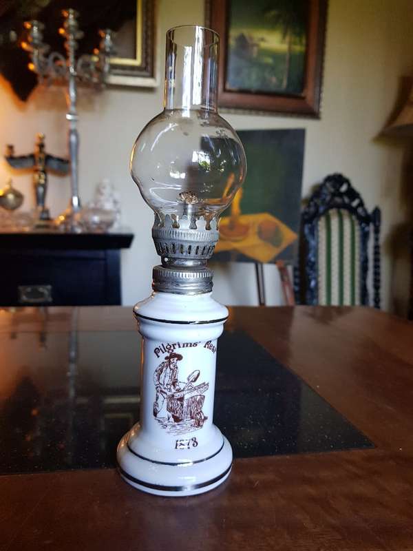 Beautiful Pilgrims Rest Paraffin Lamp. Marked