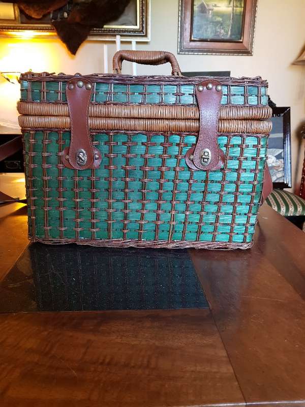 Large Wicker Picnic Basket