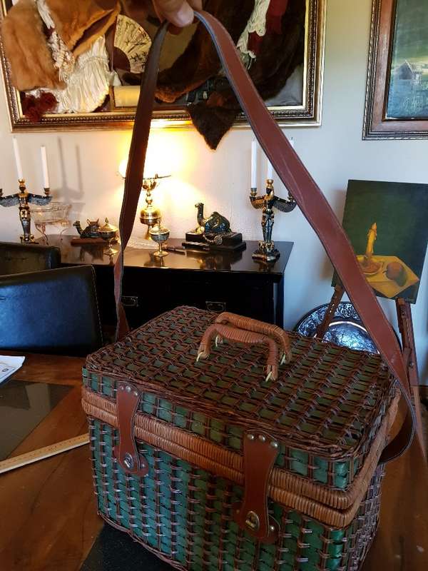 Large Wicker Picnic Basket