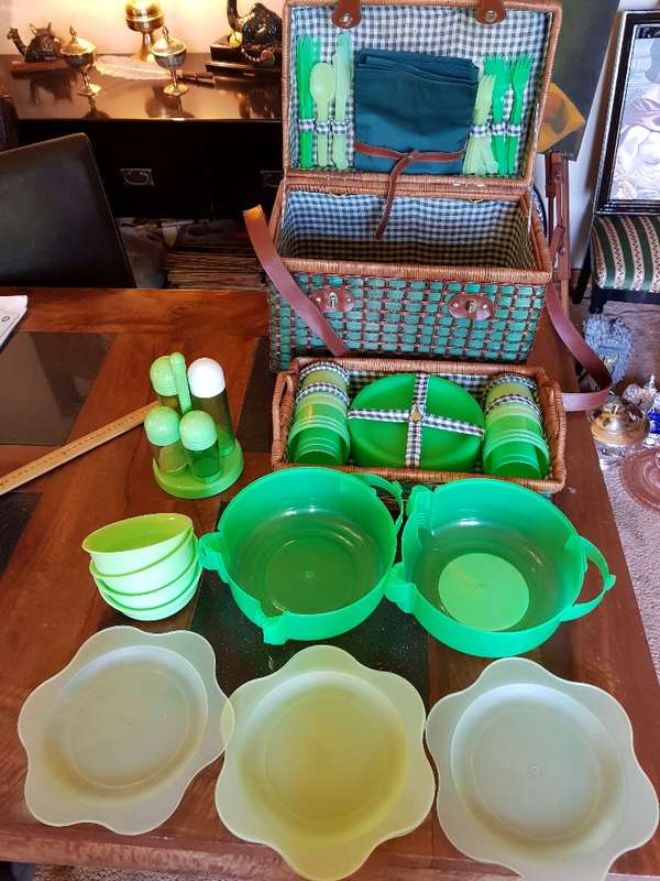 Large Wicker Picnic Basket