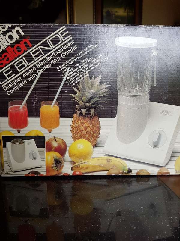 FREE SHIPPING!!! Salton LE BLEND Juicer. Working
