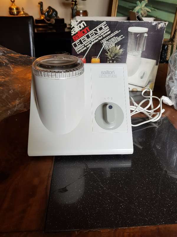 FREE SHIPPING!!! Salton LE BLEND Juicer. Working