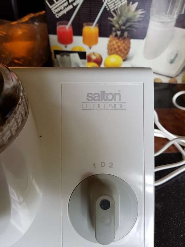 FREE SHIPPING!!! Salton LE BLEND Juicer. Working
