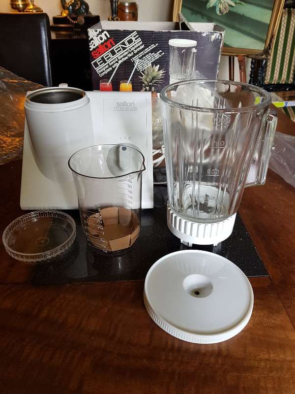 FREE SHIPPING!!! Salton LE BLEND Juicer. Working