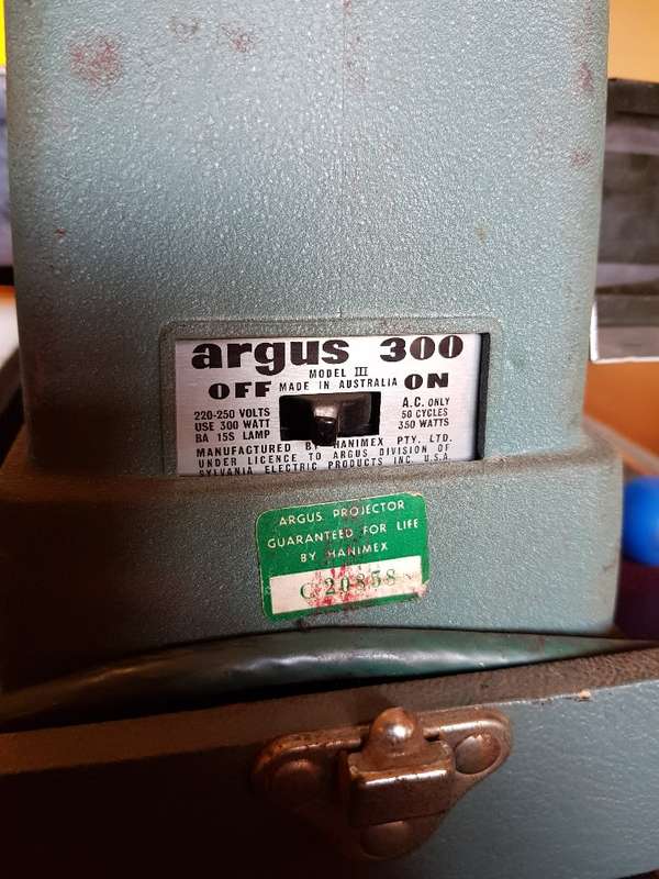 Vintage Argus 300 Han-O-Matic 4 Inch Projector