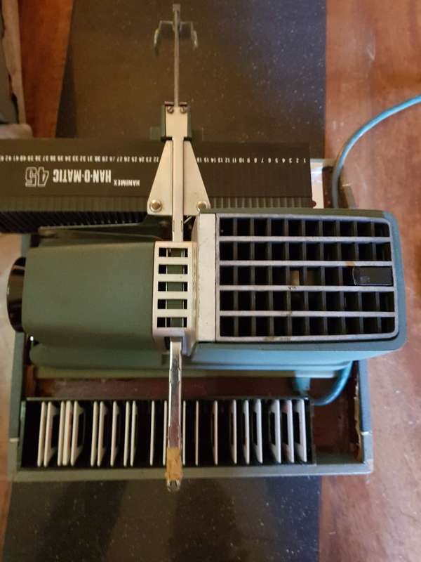 Vintage Argus 300 Han-O-Matic 4 Inch Projector
