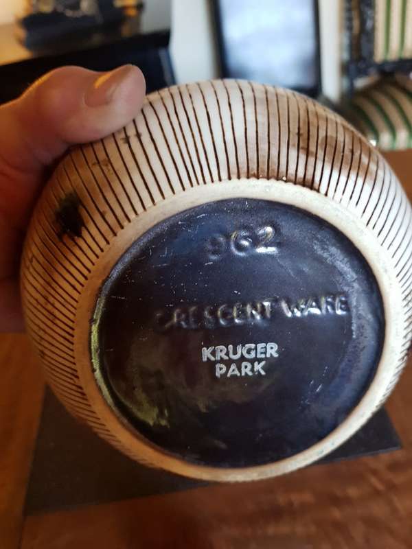 Beautiful Kruger Park African Theme Cresentware  Tea Pot