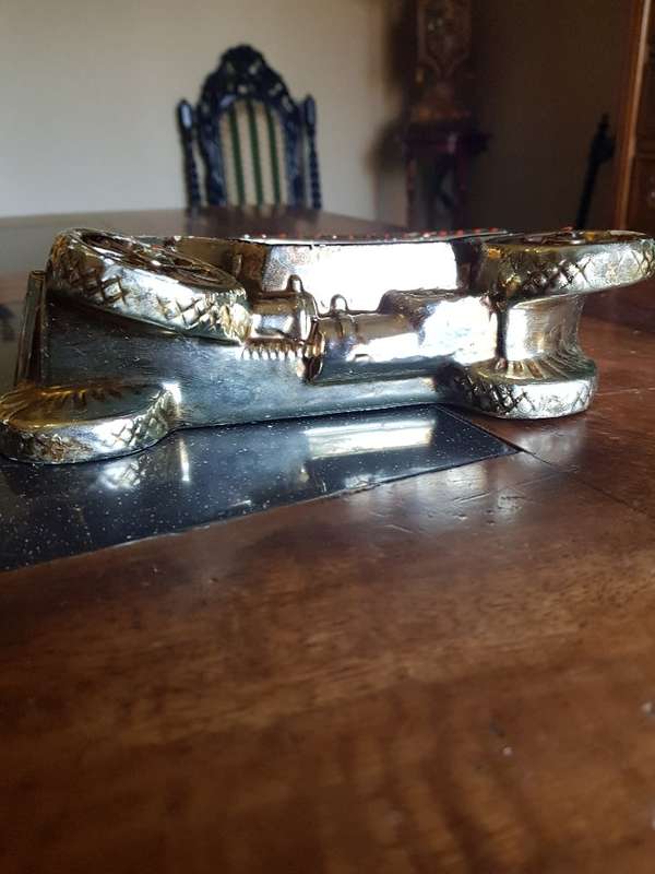 Vintage Wiskey Car Decanter.
