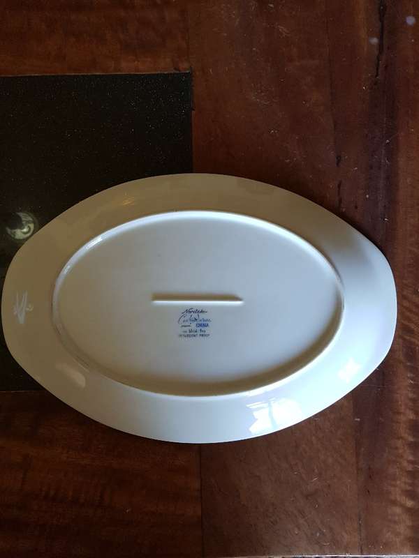 Beautiful Vintage Wild Ivy Noritake Platter. Marked
