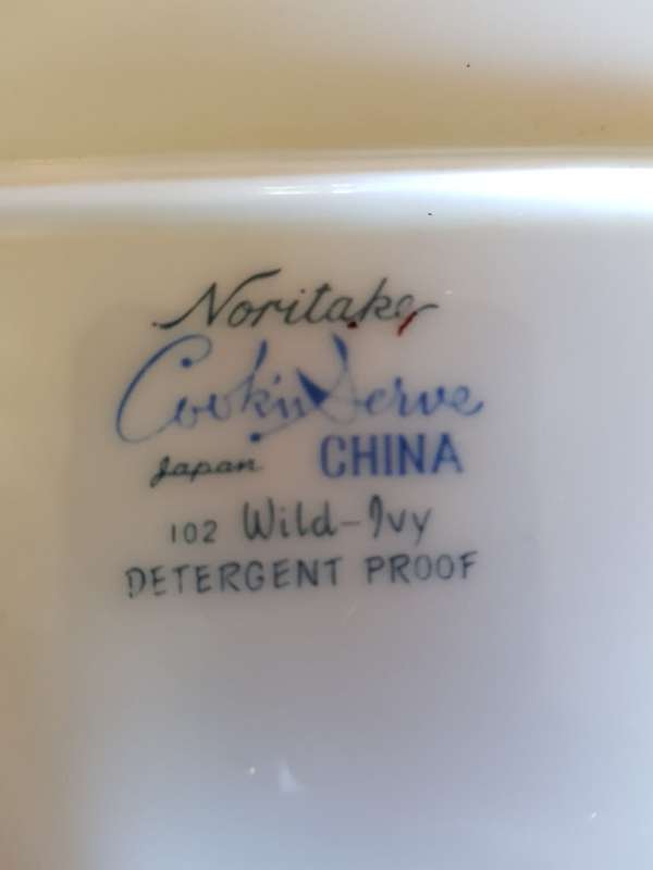 Stunning Vintage Noritake Wild Ivy Serving Platter. Marked