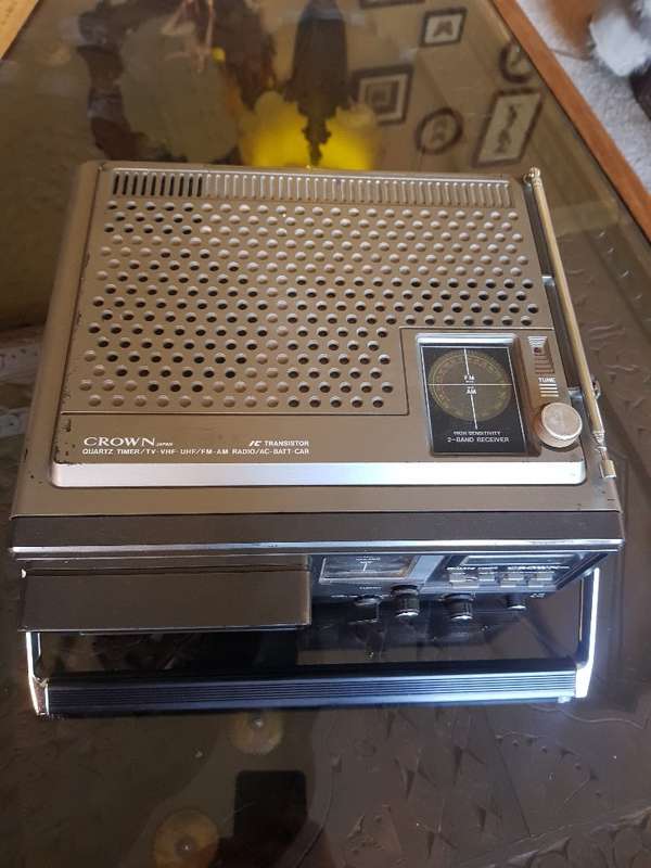 Amazing Vintage Crown Transistor Tv/Radio Combo Marked Japan