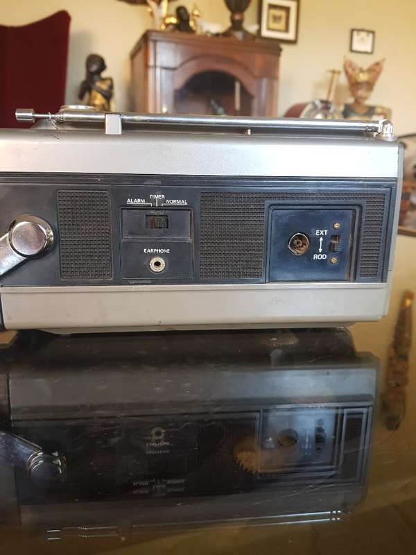 Amazing Vintage Crown Transistor Tv/Radio Combo Marked Japan