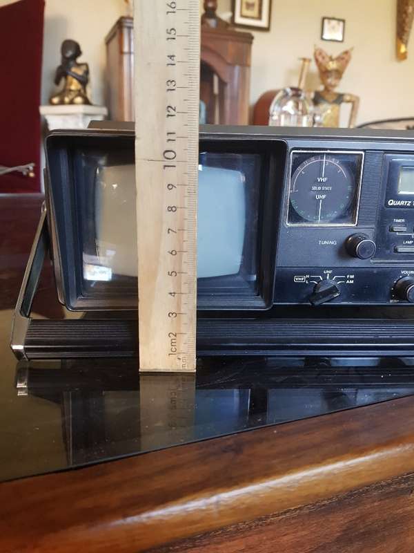 Amazing Vintage Crown Transistor Tv/Radio Combo Marked Japan