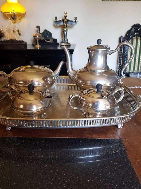 Stunning Seranco Epns Tea Set & Tray