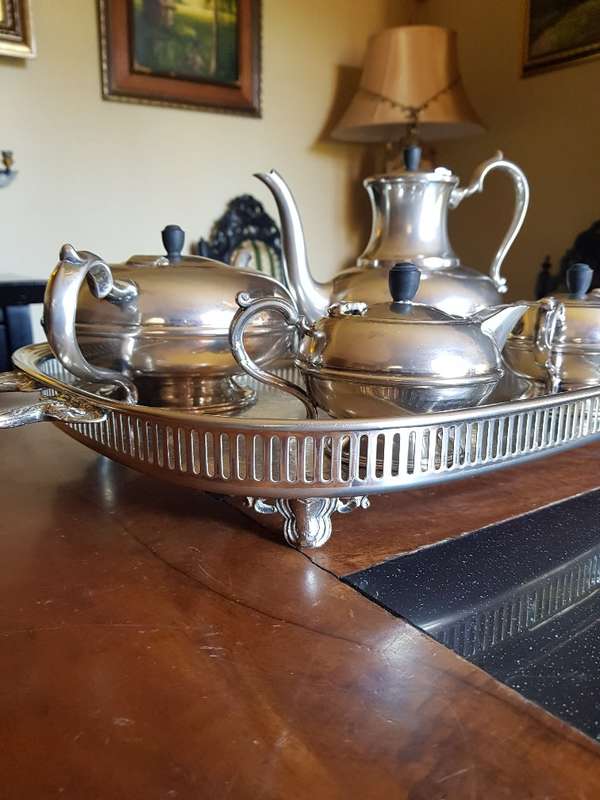 Stunning Seranco Epns Tea Set & Tray