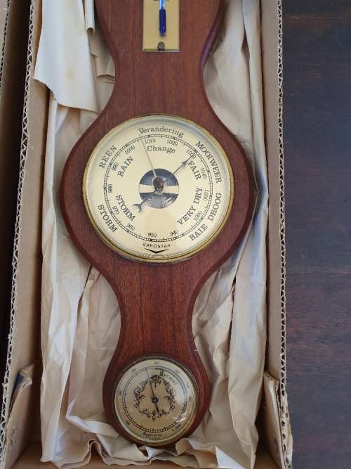 FREE SHIPPING!!!  Beautiful Mahagony Wood Barostar Hygrometer, Thermomoter and Barometer.