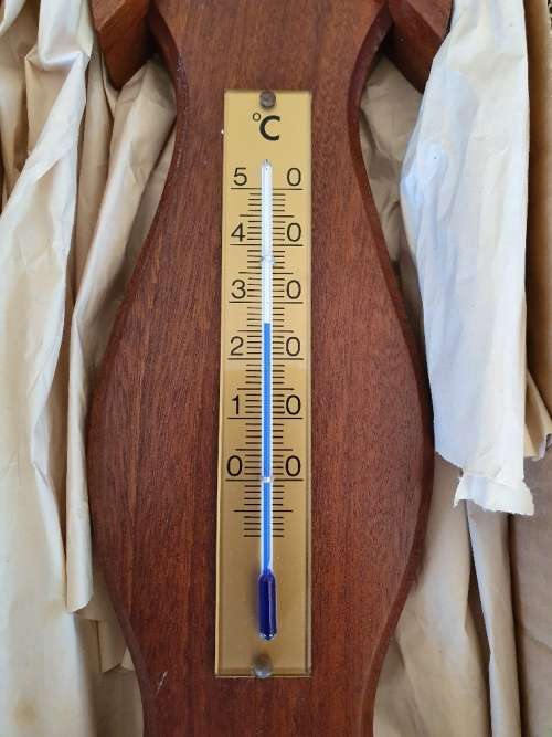 FREE SHIPPING!!!  Beautiful Mahagony Wood Barostar Hygrometer, Thermomoter and Barometer.