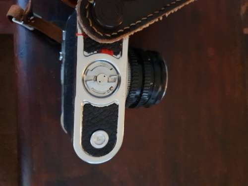 FREE SHIPPING!!!  Beautiful Vintage Halina Rolls Camera.