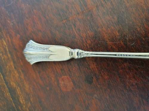 FREE SHIPPING!!!  Beautiful Ornate Vintage Spoon