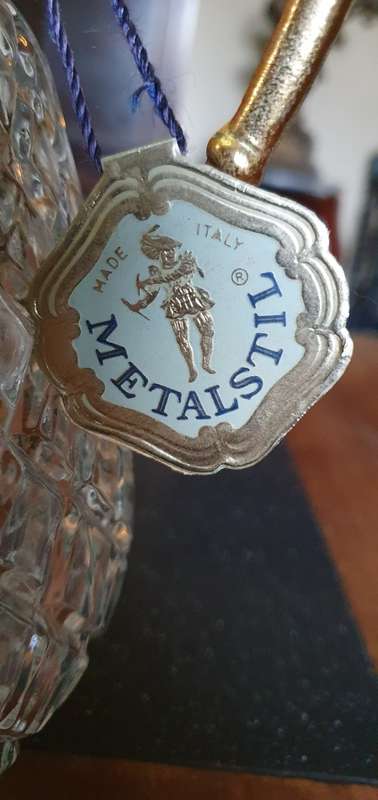 Absolutely Stunning Vintage Italian Hand Made Metastil Crystal Decanter 27cm Tall