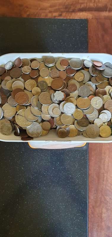 4.3 Kilograms Coins From Every Corner Of The Earth