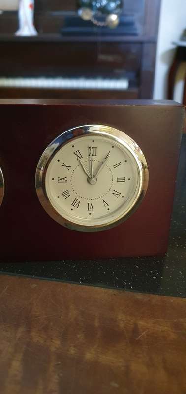 Beautiful Vintage  Weather Station. Working