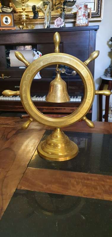 Large and Heavy  Vintage Brass Nautical Ships Wheel Gong