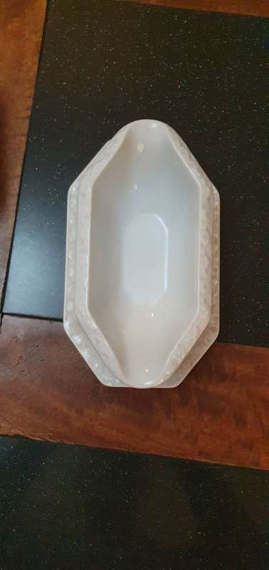 Beautiful Rosenthal Porcelain Snack Dish and Sauce Boat