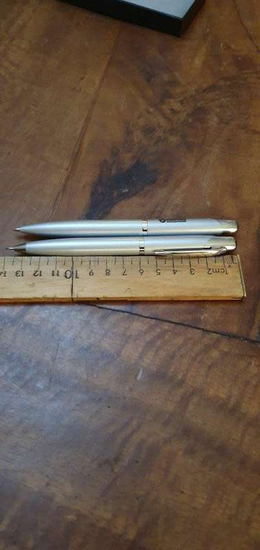 Beautiful Pen and Pencil Set