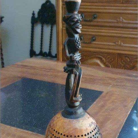 Stunning Hand Crafted Maracas Musical Instrument