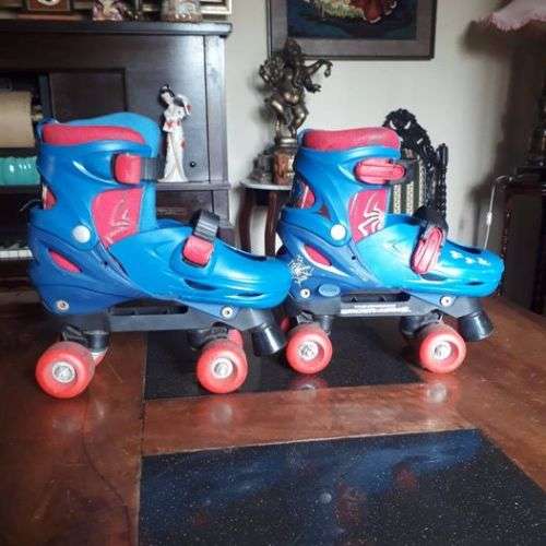 Adjustable Spider Man 2 Roller Skates