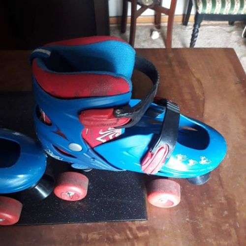 Adjustable Spider Man 2 Roller Skates
