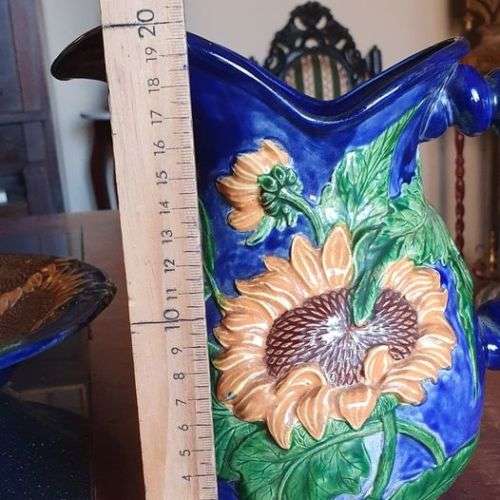 *Stunning Ceramic Sunflower Pitcher and Bowl*