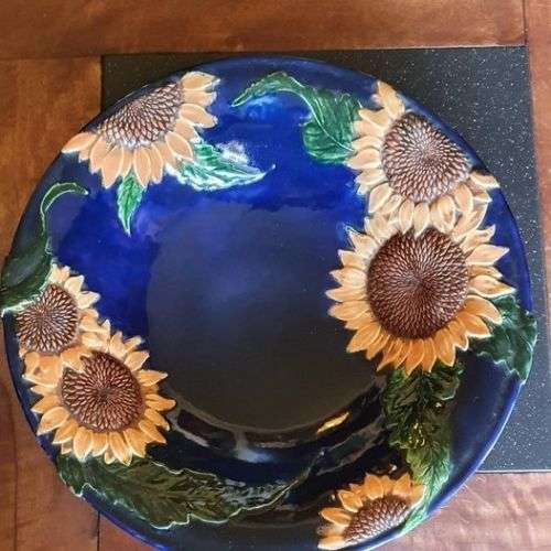 *Stunning Ceramic Sunflower Pitcher and Bowl*