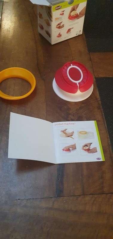 Mini Pastry Pocket Maker.