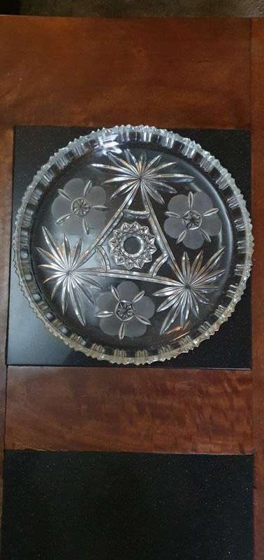 Beautiful 27cm Serving Platter.