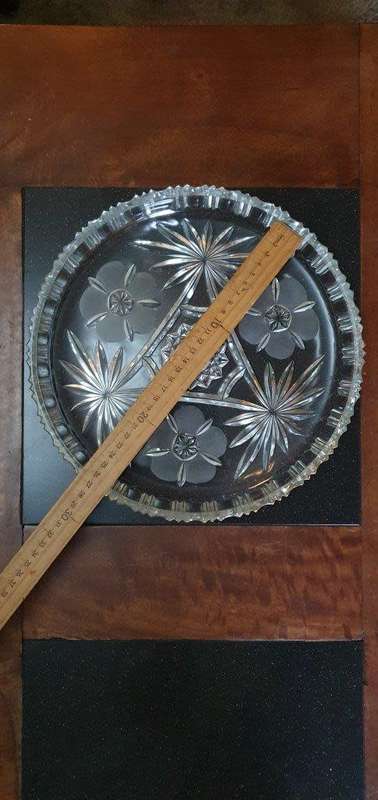 Beautiful 27cm Serving Platter.