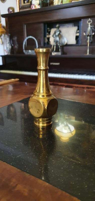 Beautiful Solid Brass Vase.