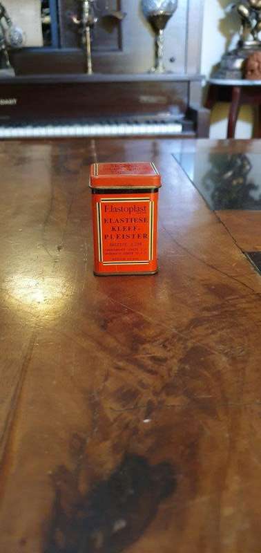 *Vintage Elastoplast Tin.*