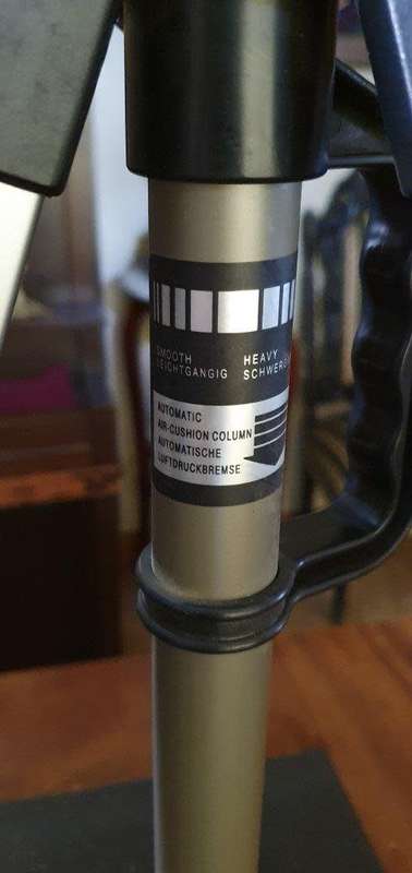 Giottos VT_809 Professional Video Camera Tripod.