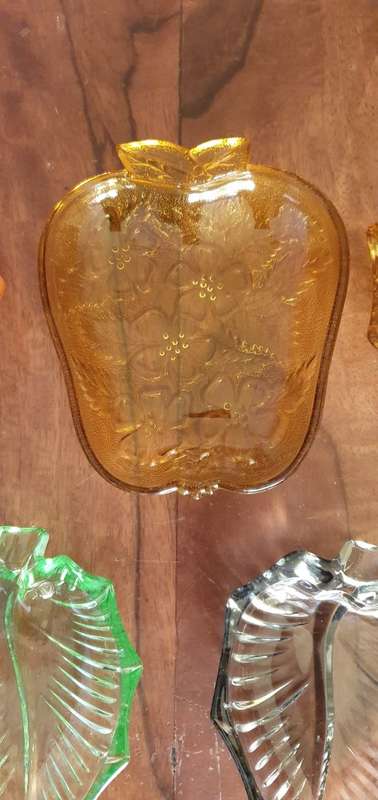 Stunning Set of Coloured Glass Trinket / Sweetie Dishes.