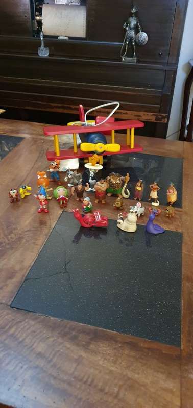 Assorted Toys  plus a Childrens Room Lamp